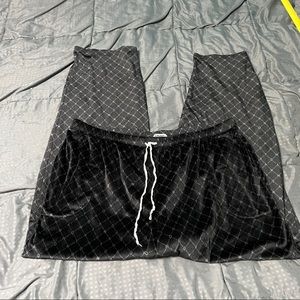 Dkny black velvety soft pajama pants lounge pants size xl 16-18